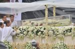 Dimple Kapadia at Rajesh Khanna_s Funeral in Mumbai on 19th July 2012 (98).JPG